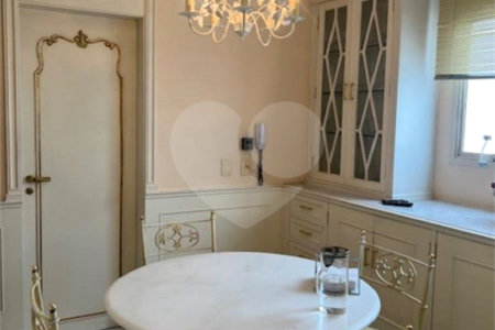 Apartamento à venda com 4 suítes em Santa Cecília, São Paulo, SP