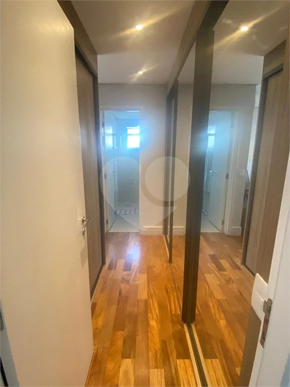 Apartamento à Venda na Mooca com 122 m² sendo 3 Suítes com Varanda Gourmet com 2 Vagas Aceita Permuta