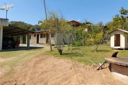 Chácara à venda com 4 quartos em Área Rural de Louveira, Louveira, SP