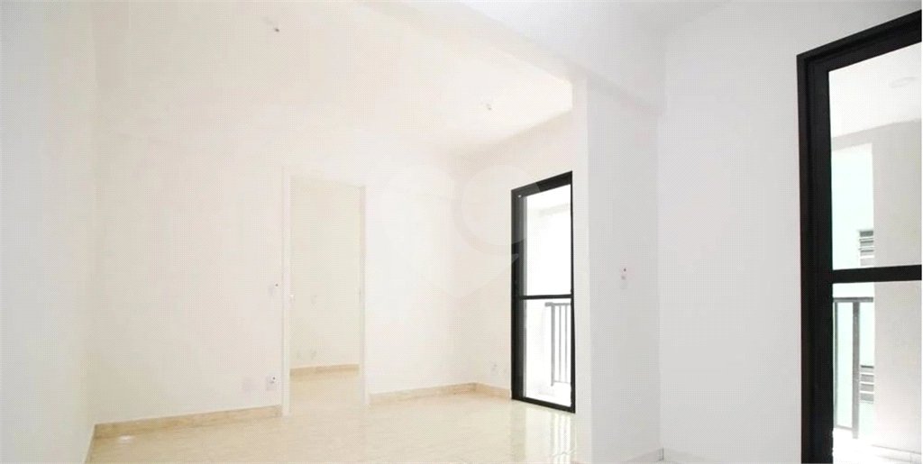 Apartamento à venda com 35m² - Bela Vista