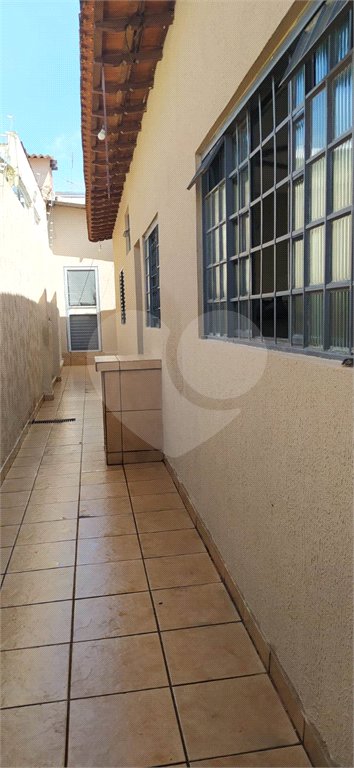 Casa térrea no Jardim Santa Maria .
