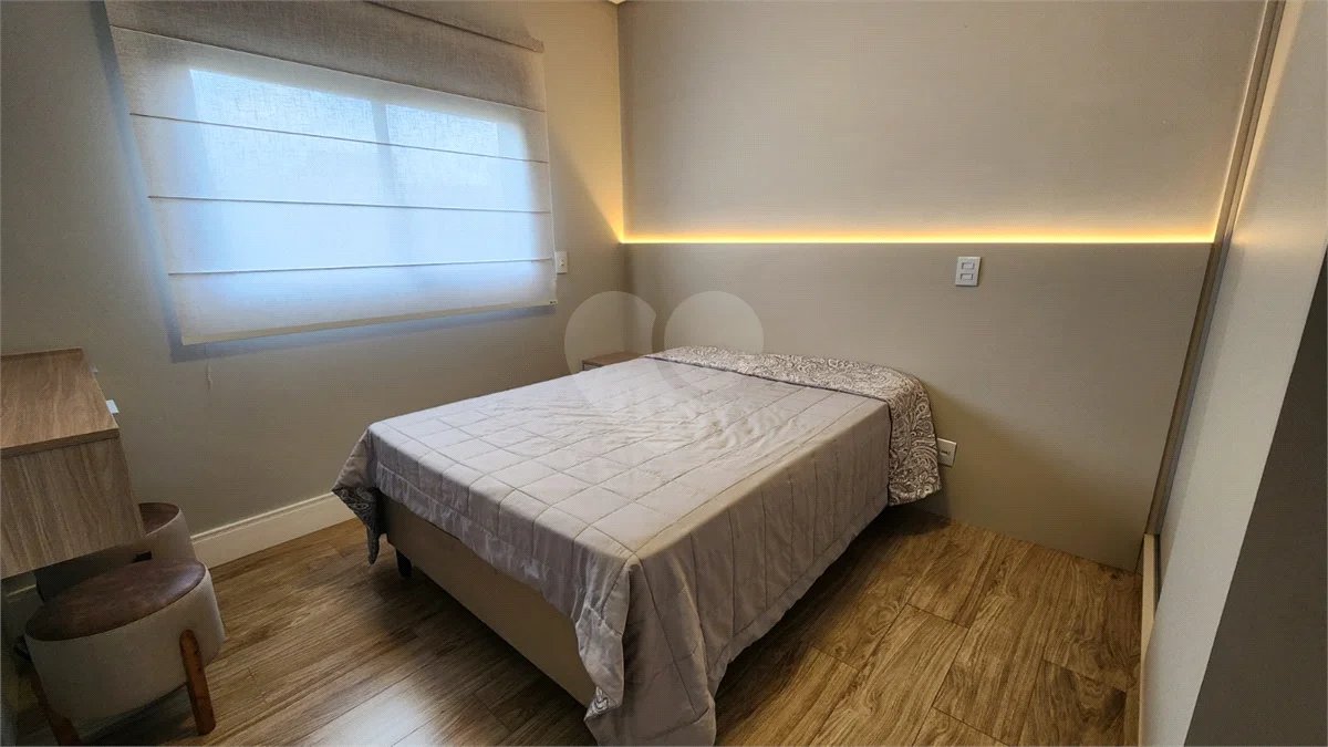 Casa à venda com 3 suítes no condomínio Via Castelli, Louveira - SP