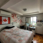Apartamento de 143m² com 3 dormitórios e 2 vagas de garagem.