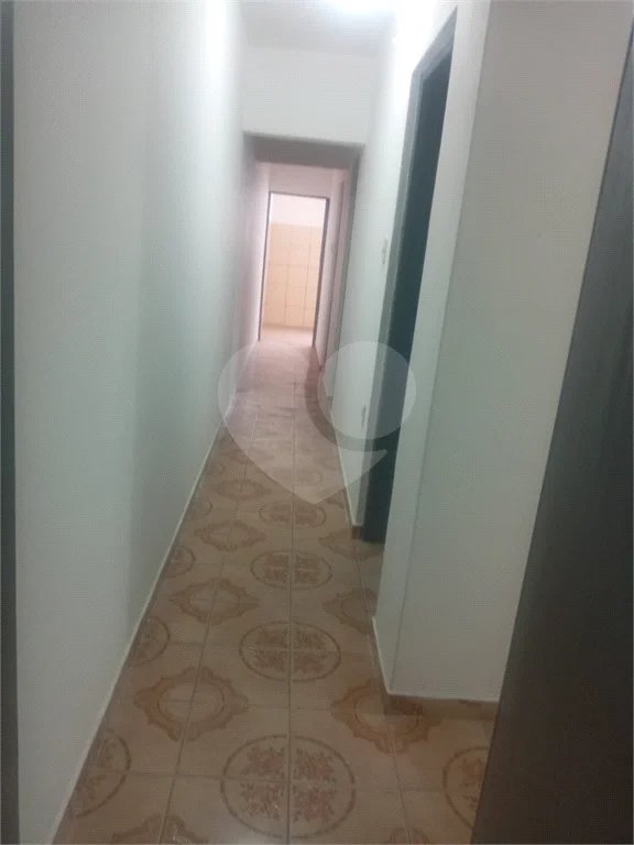 Casa com 180m², 3 quartos (1 suíte) e 5 vagas de garagem, à venda em São Mateus