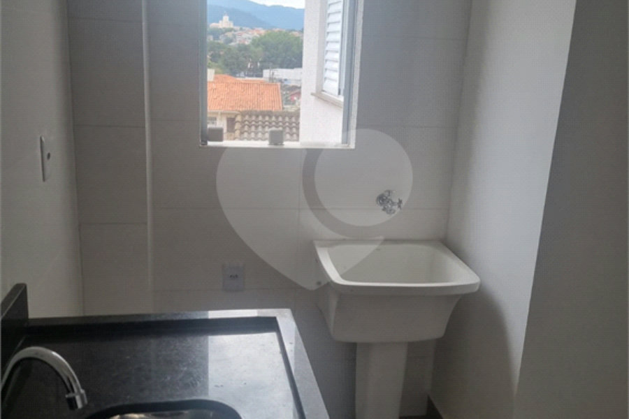 APTO COM 1 DORM NO TUCURUVI
