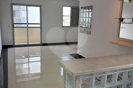 Apartamento de 64m2 à venda com 3 dormitórios e 1 vaga na Mooca