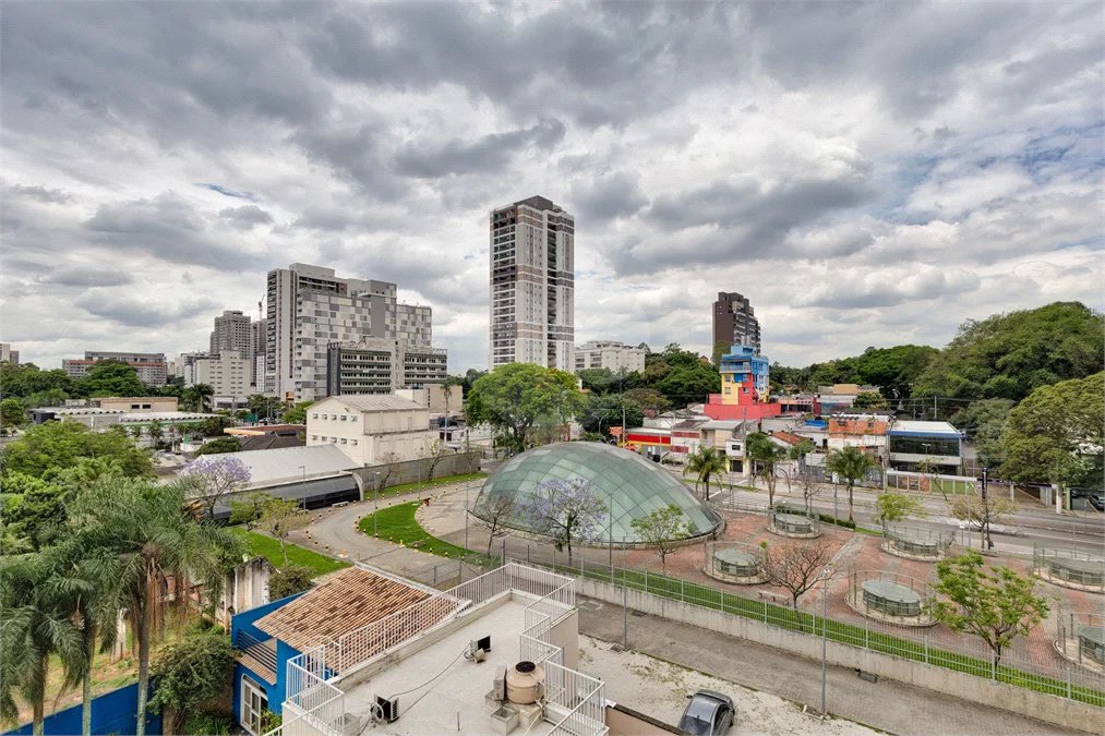 Apartamento com 3 quartos á venda na Granja Julieta, São Paulo - SP