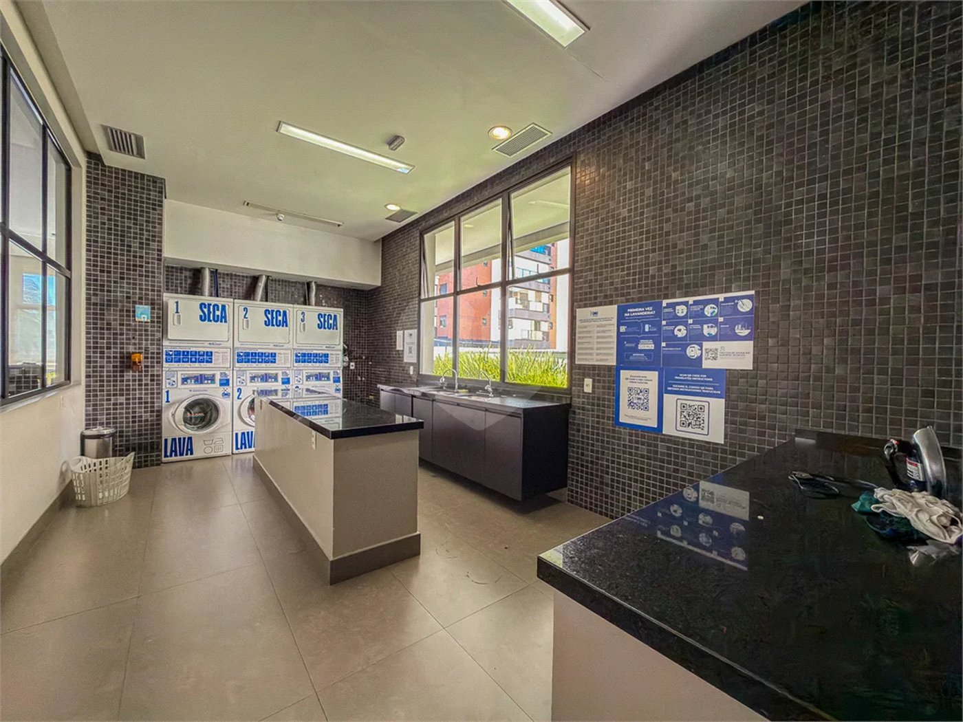 Studio novo com 33m² e vaga na garagem na região da Aclimação em São Paulo - SP.