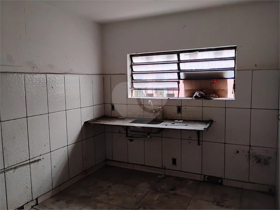 Sobrado na Vila Santa Catarina — 121 m² | Esquina Estratégica