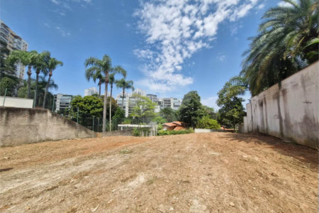 Terreno em rua fechada para Venda Alto da Boa Vista