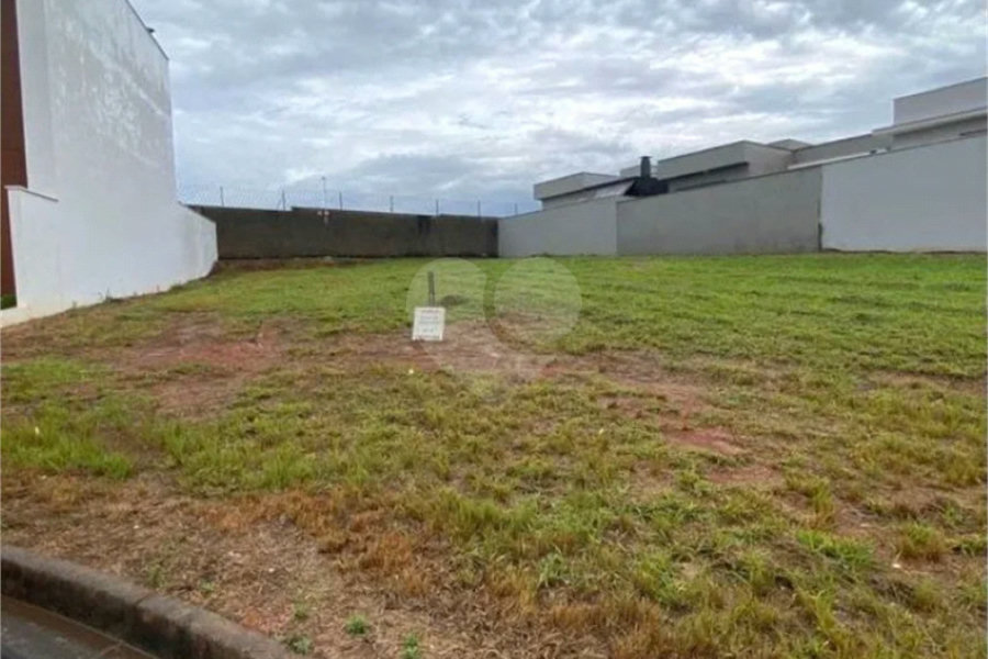 Terreno a venda no Park Taquaral Unimep em Piracicaba-SP.