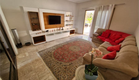 Casa à venda com 4 suítes no condomínio Villa Viana II, Cotia - SP