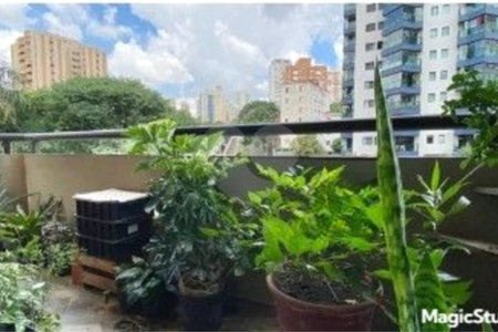 Apartamento com 187m² , 4 dormitórios , sendo 1 suíte , 3 vagas , para locação na Vila Mariana.