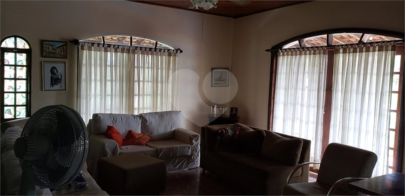 Sitio para venda.