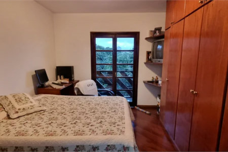 Casa à venda com 3 quartos, sendo 3 suítes, em Vila São Francisco, São Paulo - SP