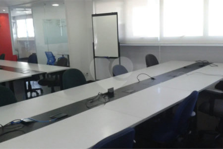 Conjunto comercial para locação nos Jardins
