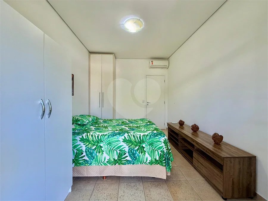 Apartamento Duplex bem localizado com 3 Quartos à venda, 120m² - Enseada, Guarujá - SP