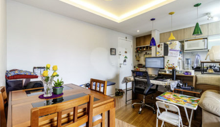 Apartamento à venda com 2 quartos, sendo 1 suíte,  em Saúde, São Paulo, SP