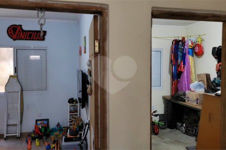 Sobrado Residencial no bairro Douradinho