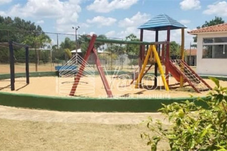 Casa em condomínio com 3 dormitórios