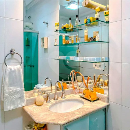 Sobrado de Condomínio com 3 dormitórios à venda, 252 m² - Anália Franco / SP