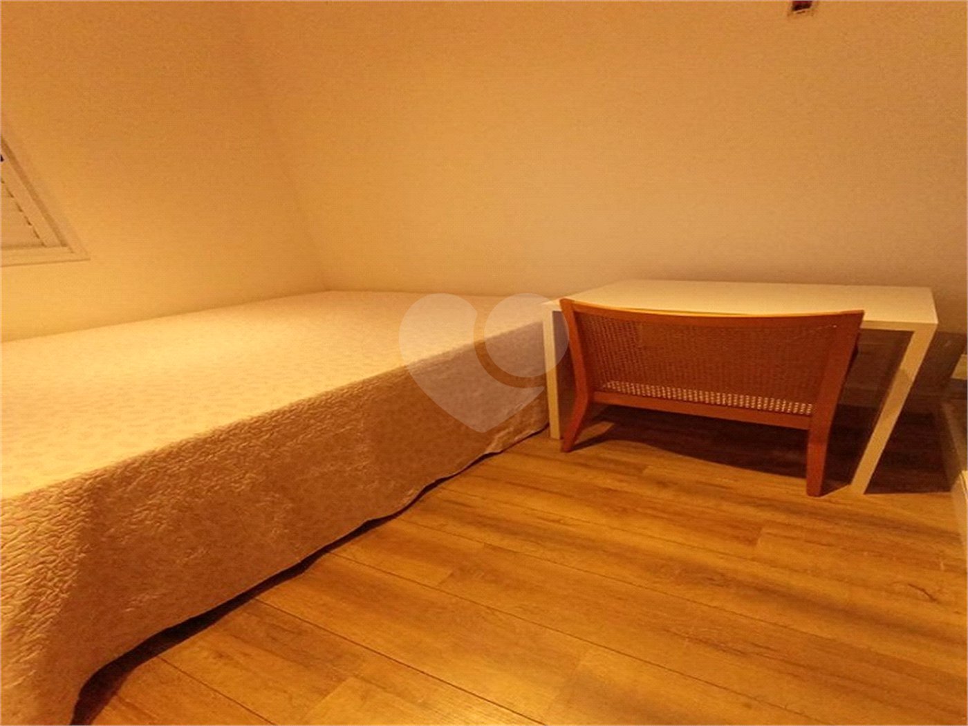Lindo apartamento em frente ao Shopping Iguatemi, pronto para morar!