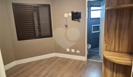 Apartamento à venda com 2 quartos, sendo 1 suíte,  em Santana, São Paulo, SP