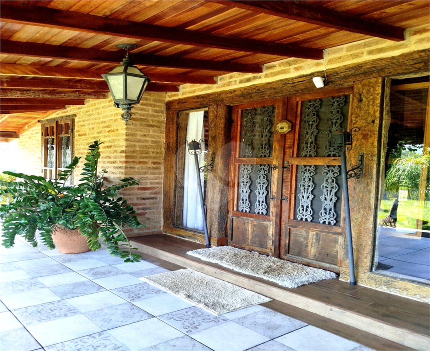 Casa de Campo em condomínio Analândia
