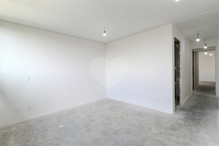 Apartamento à venda com 3 suítes em Campo Belo, São Paulo, SP