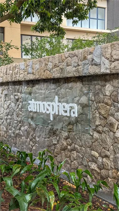 Indaiatuba- Sp - Edificio Athmosfera- R$ 1.800.000,00 - andar alto - 130,00 ms de area util - 3 suites, lavabo, sala 2 ambientes, 3 vagas de garagens - Area de lazer - Brinquedoteca - Piscina - Portão eletrônico - Portaria 24hs - sala de ginástica - Salão de festas - Salão de jogos - Cinema