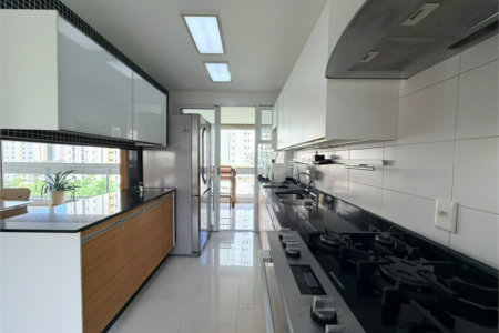 Apartamento à venda com 3 suítes em Vila Mariana, São Paulo, SP
