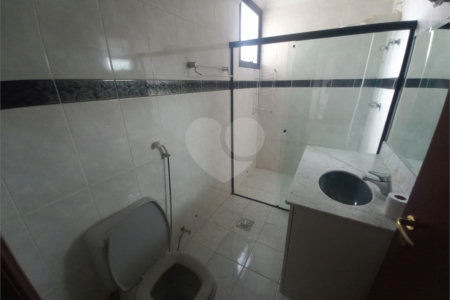 Apartamento para venda ou locação no Ed. Alexandre Previero