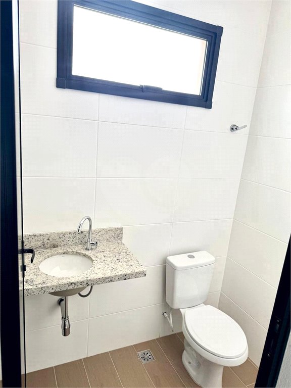 Salão comercial em Atibaia para locação 170 metros com mezanino, escritório, 5 vagas estacionamento
