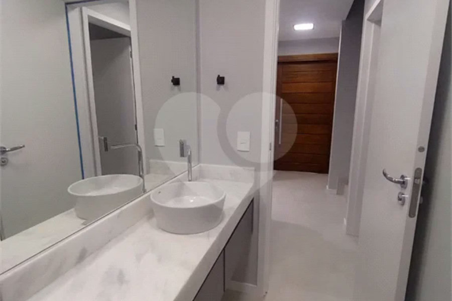 Casa de Alto Padrão com Vista Privilegiada para a Pedra Grande — Atibaia