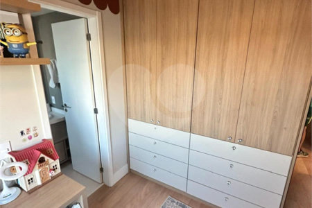 Apartamento à venda no bairro Vila Regente Feijó com 165 m² de área útil construída, com 3 dormitórios, sendo 3 suítes,Mobiliado com 3 Suítes 3 Vagas no Araribá Home Resort