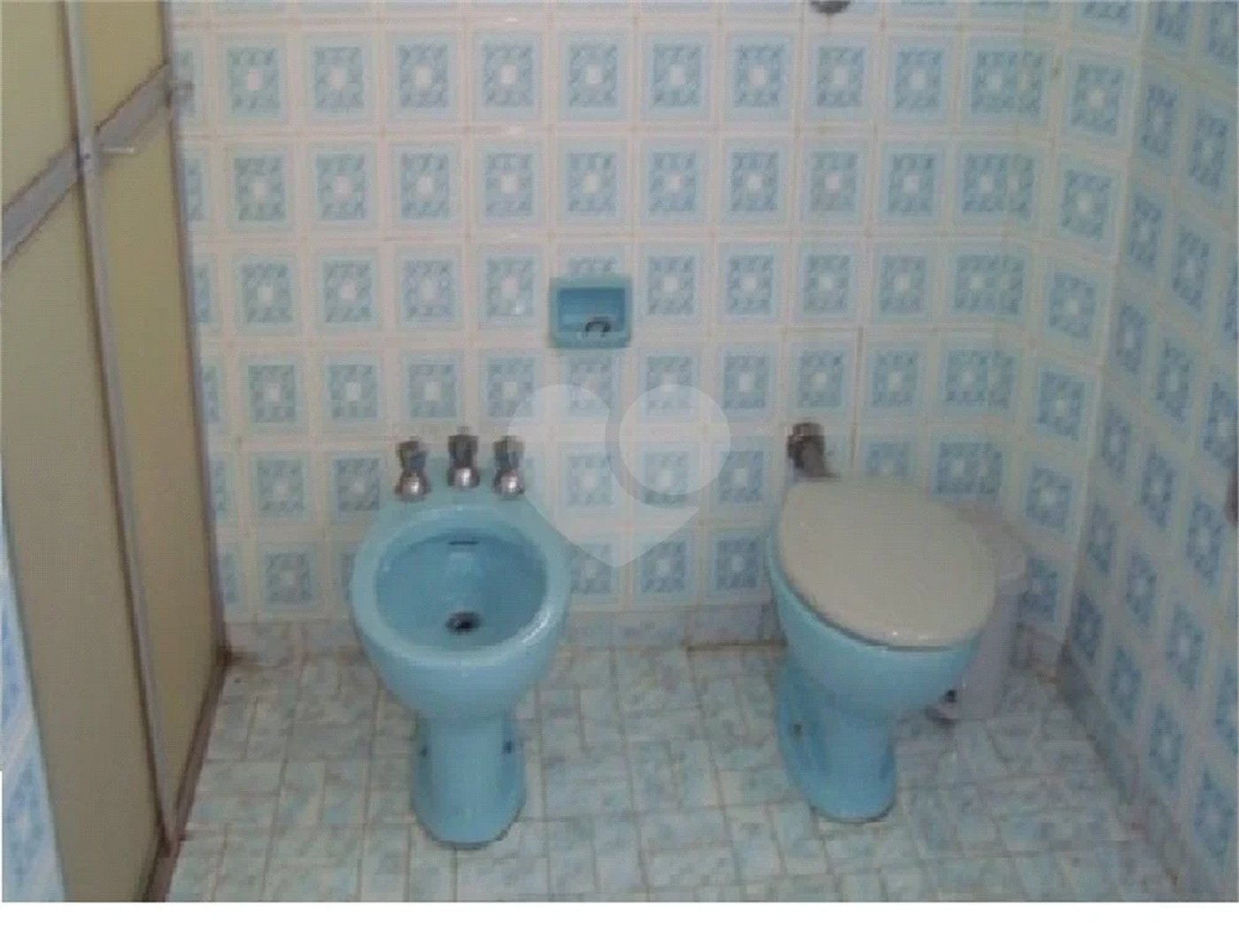 Casa sobrado a venda com 3 dormitórios na mooca.Aceita Permuta.