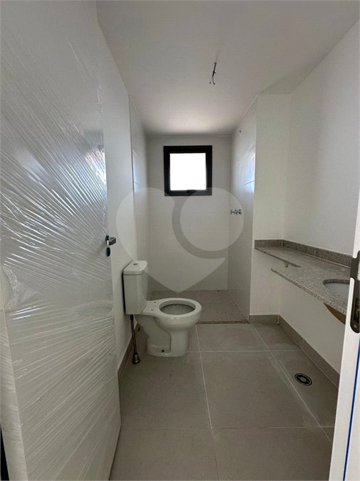 Apartamento com 125m², 3 dormitórios, sendo 3 suítes, 2 vagas, à venda na Moóca.