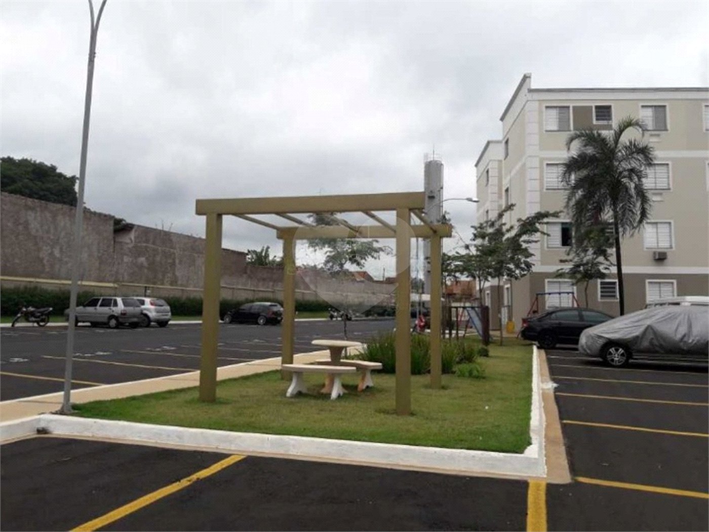 Apartamento para venda, no Condomínio Parque Aleteia,em Araraquara/SP.