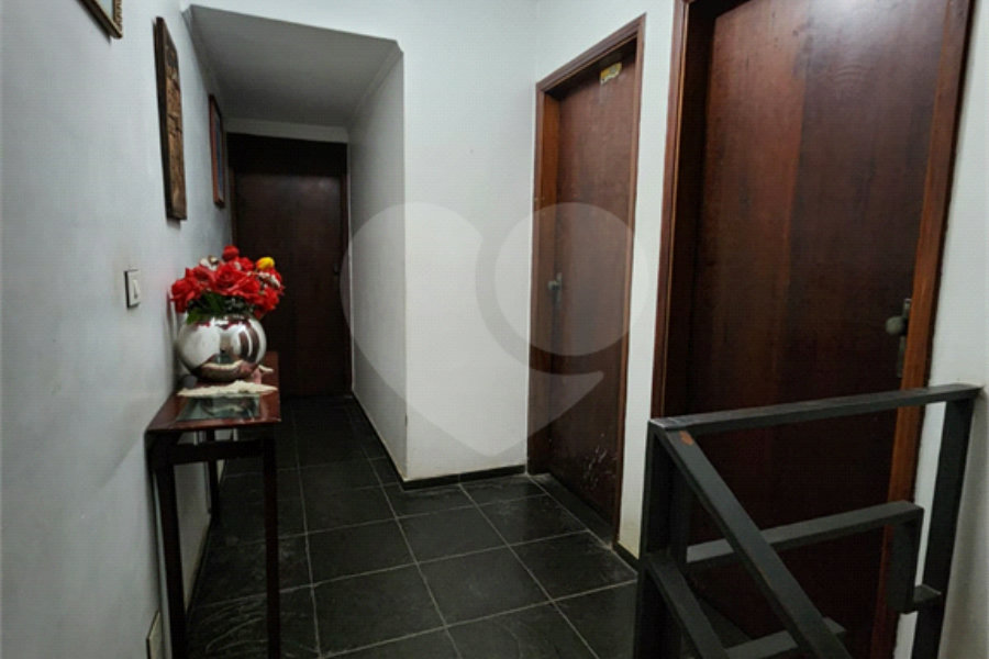Sobrado, a venda, com 3 suítes, 7 vagas de garagem e salão de festas - Vila Aurora / SP
