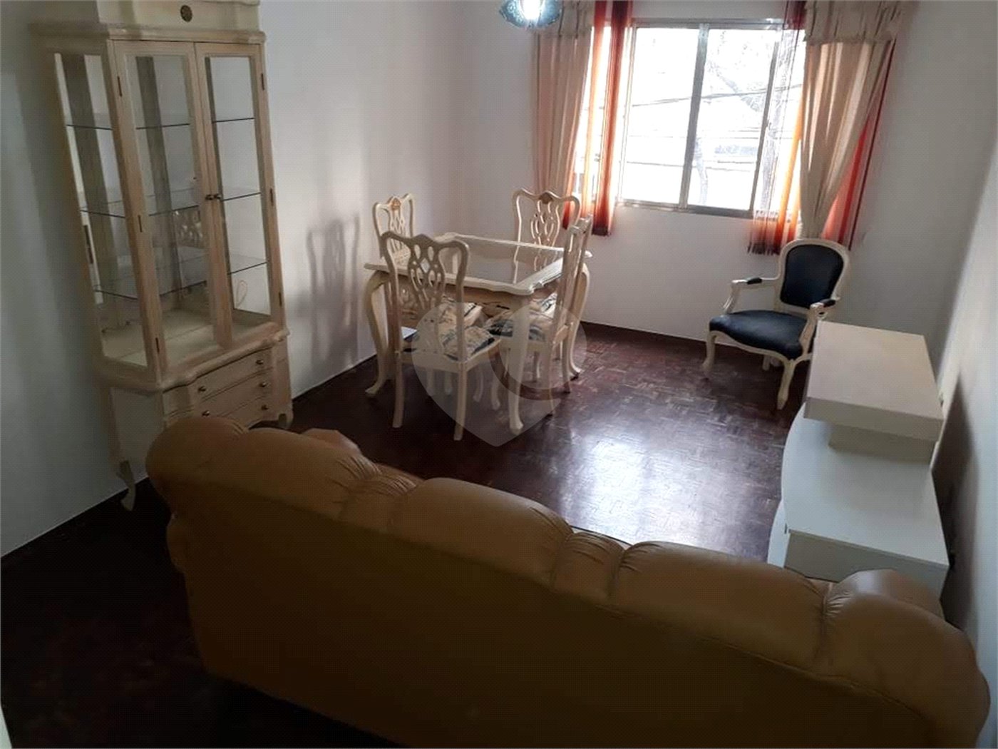Apartamento para locação na Saúde de 80m² com 2 dormitórios.