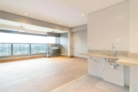 Studio de Alto Padrão no Cobiçado JK Square, Itaim Bibi | 42m², 1 Vaga