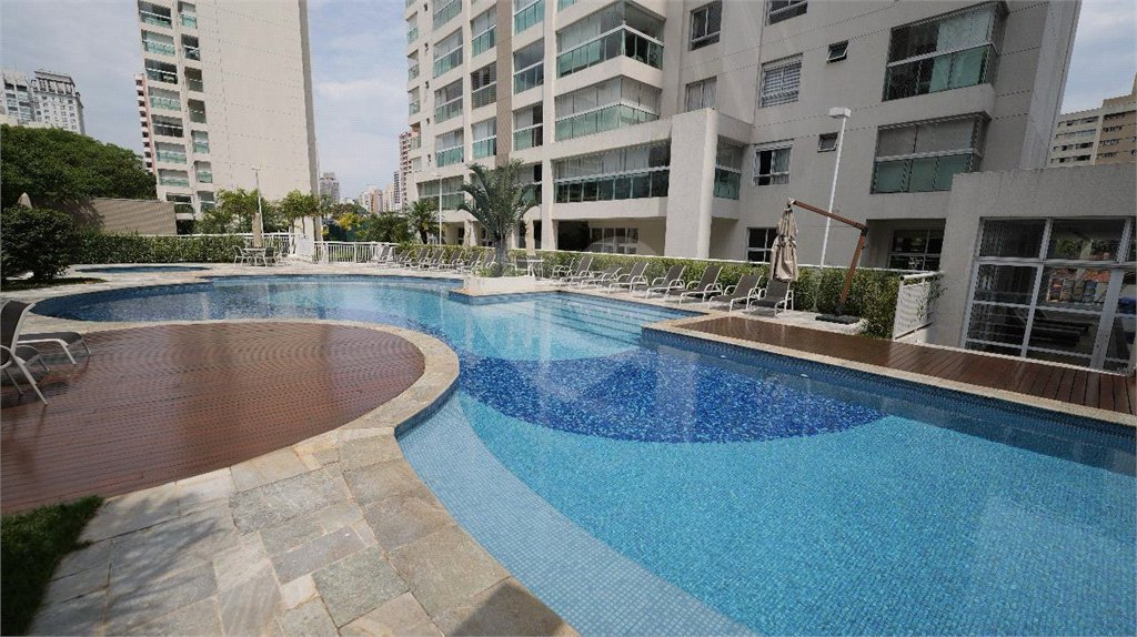 Apartamento á venda - Vila Olímpia