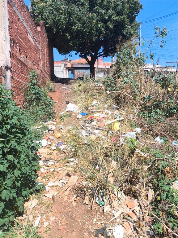 Terreno a venda no Cidade Aracy 2