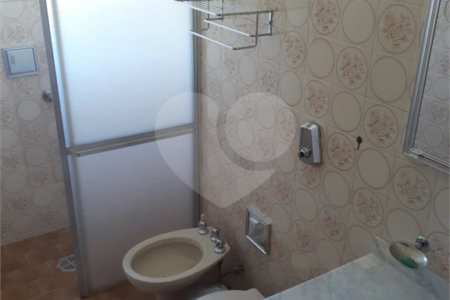 Casa Térrea com 3 quartos sendo 1 suíte. 1.400m² A/T. Jardim Floresta, Atibaia, SP