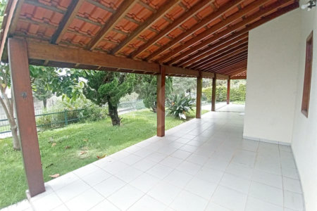 Casa a Venda no Condomínio Vista Alegre - Café em Vinhedo/SP