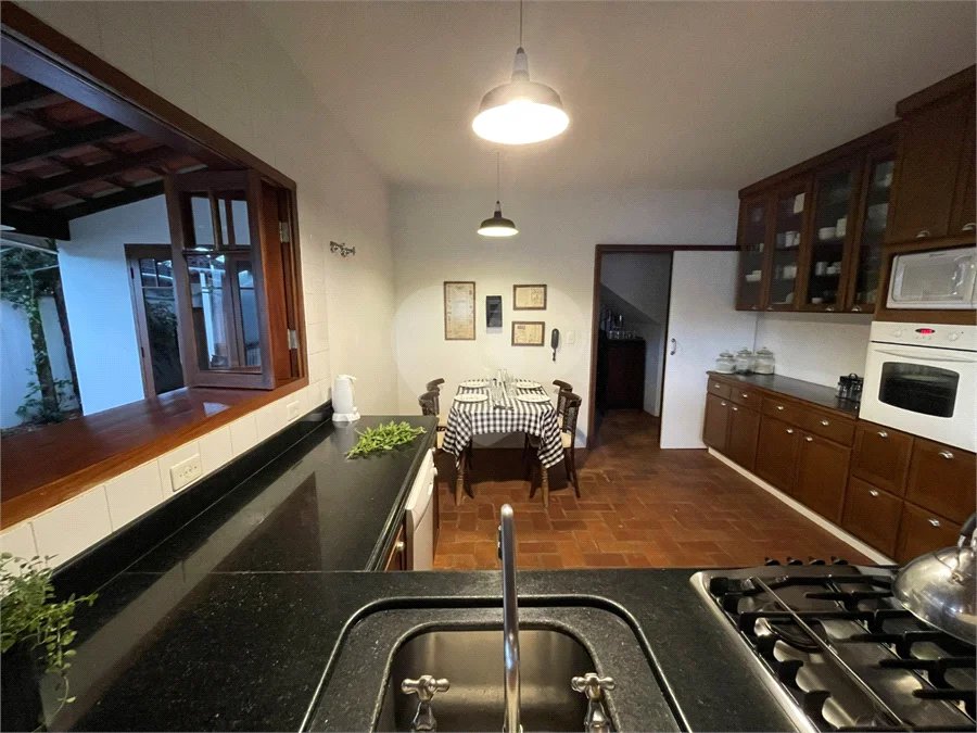 CASA CONDOMINIO DAMHA II