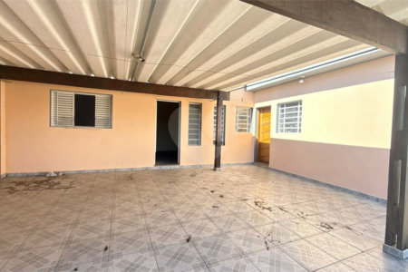 Casa para venda - 4 quartos - 3 banheiros - 382 m² - Vila Natal - Mogi das Cruzes/SP