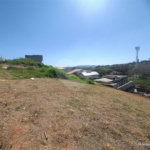 Terreno em Atibaia com 193 metros, pronto para construir, ao lado de supermercado e diversos comércios
