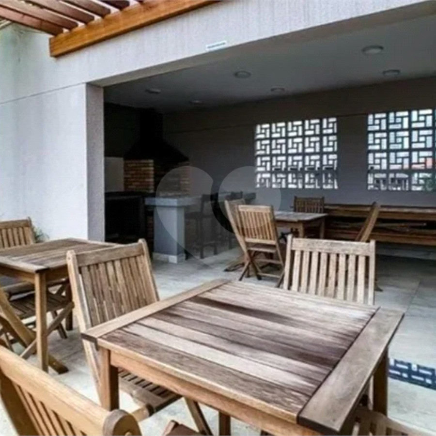 Apartamento à venda com 2 quartos e 42m² no Condominio Up Lago dos Patos