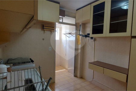 Apartamento à venda ou locação na Saúde com 46m², 1 dormitório e 1 vaga de garagem,